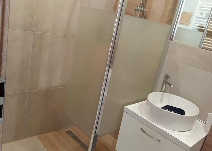 Przy Skoczni Z Balia Na Wylacznosc *